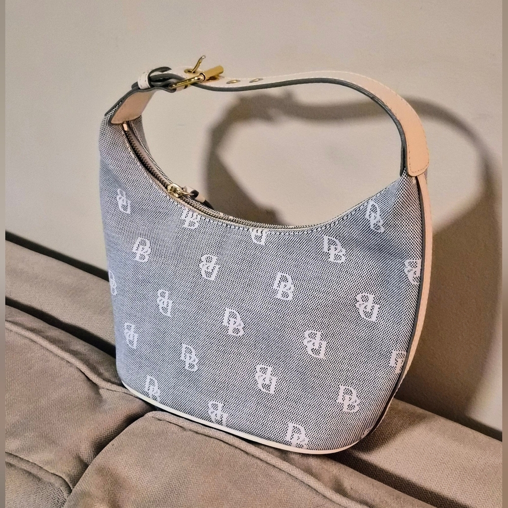 Dooney & Bourke Black And White Bucket Bag